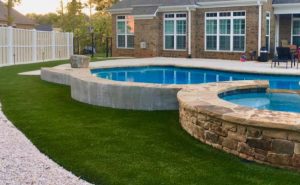 Reasons to Install Artificial Grass Around the Pool